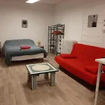Joli studio tout équipé avec jardin et salle de sport
