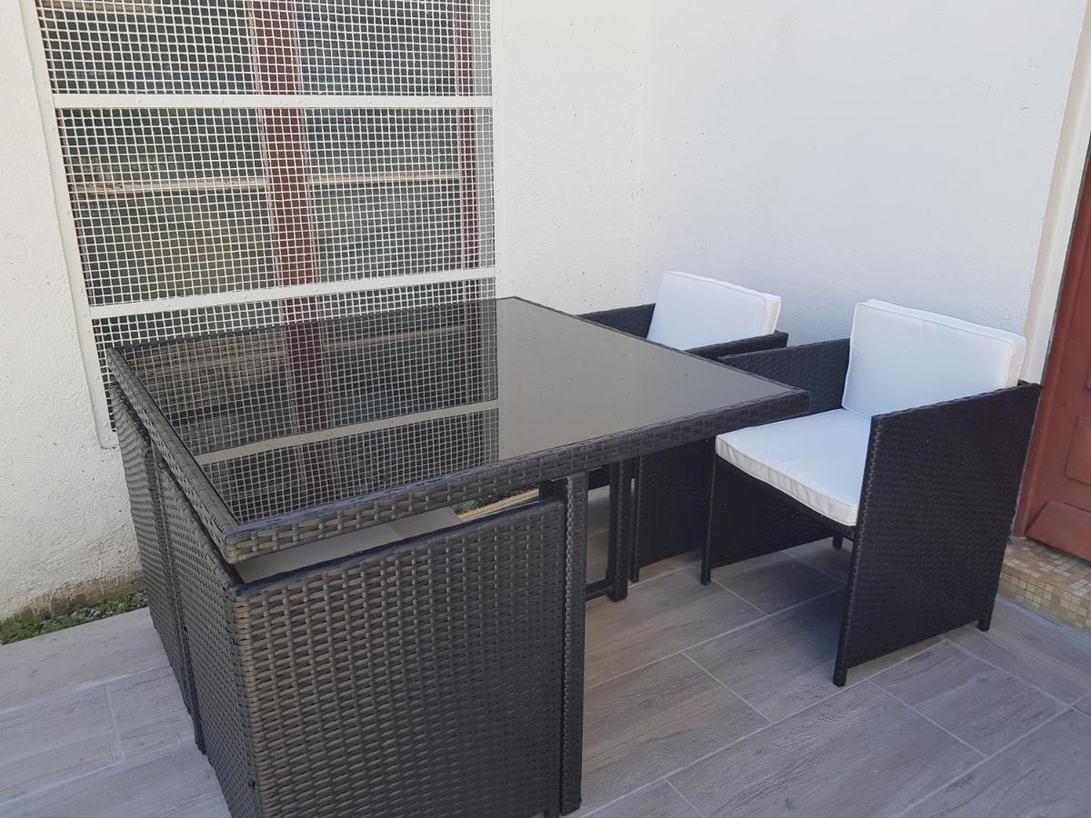 35m2 Terrasse Et Jardin Quartier Calme Au Centre De Apartamento
